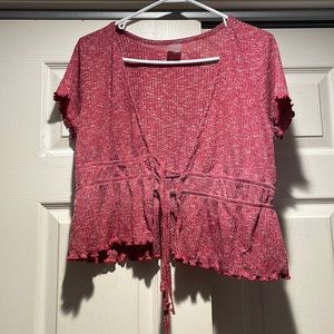 Cute shrug, very comfy